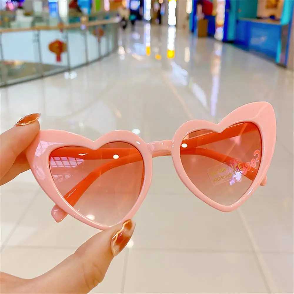 Heart Kids Sunglasses Children Retro Cute Cartoon Love Cat Eye Sun Glasses Girls Boys Baby Outdoor Shades UV400 Eyewear 2025 W250621
