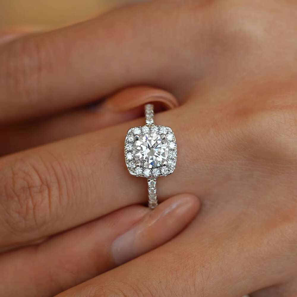 Hot Sale Wedding Moissanite Ring for Women VVS D Color 1ct 2ct 3ct Brilliant Cut 18K White Gold Plated S925 Silver Engagement