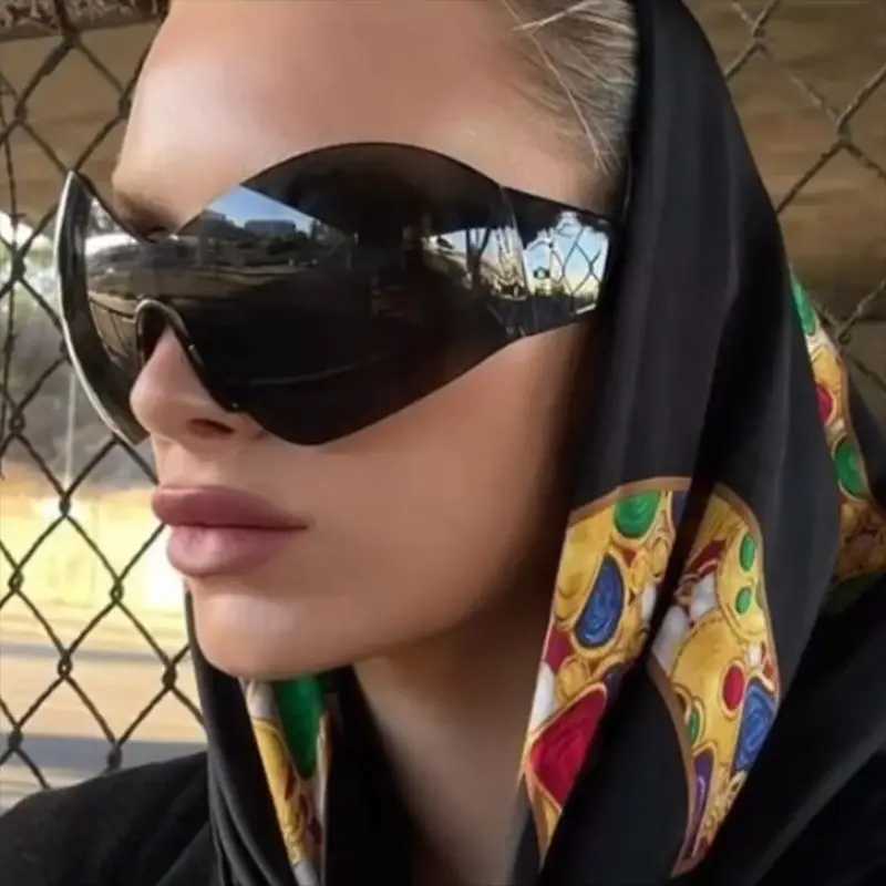 Oversized Rimless Sunglasses for Women One Piece fashion Brand Cyberpunk Mask Butterfly Sun Glasses Lady Retro 2000s Big Goggle W250621