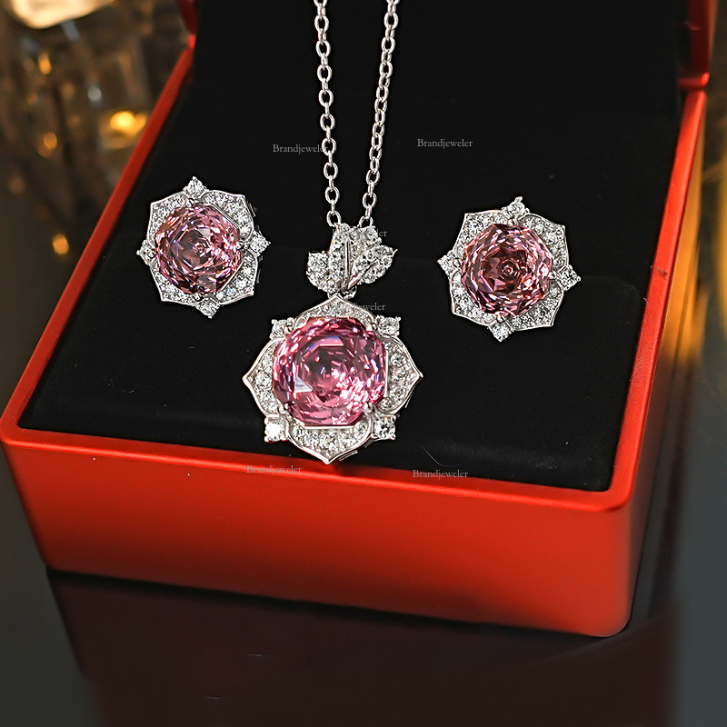 2025 New Model Millennial Rose Cut Octagon Pink Zircon Free Delivery Flower Necklace Pendant Light Luxury Designer Necklace Open Ring Earring Set
