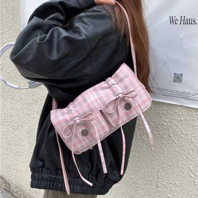 MBTI Plaid Pink Womens Shoulder Bag Pleated Casual Sweet Cute New Fashion Leather Handbag Literary Exquisite Designer Underarm Bag XJ250620