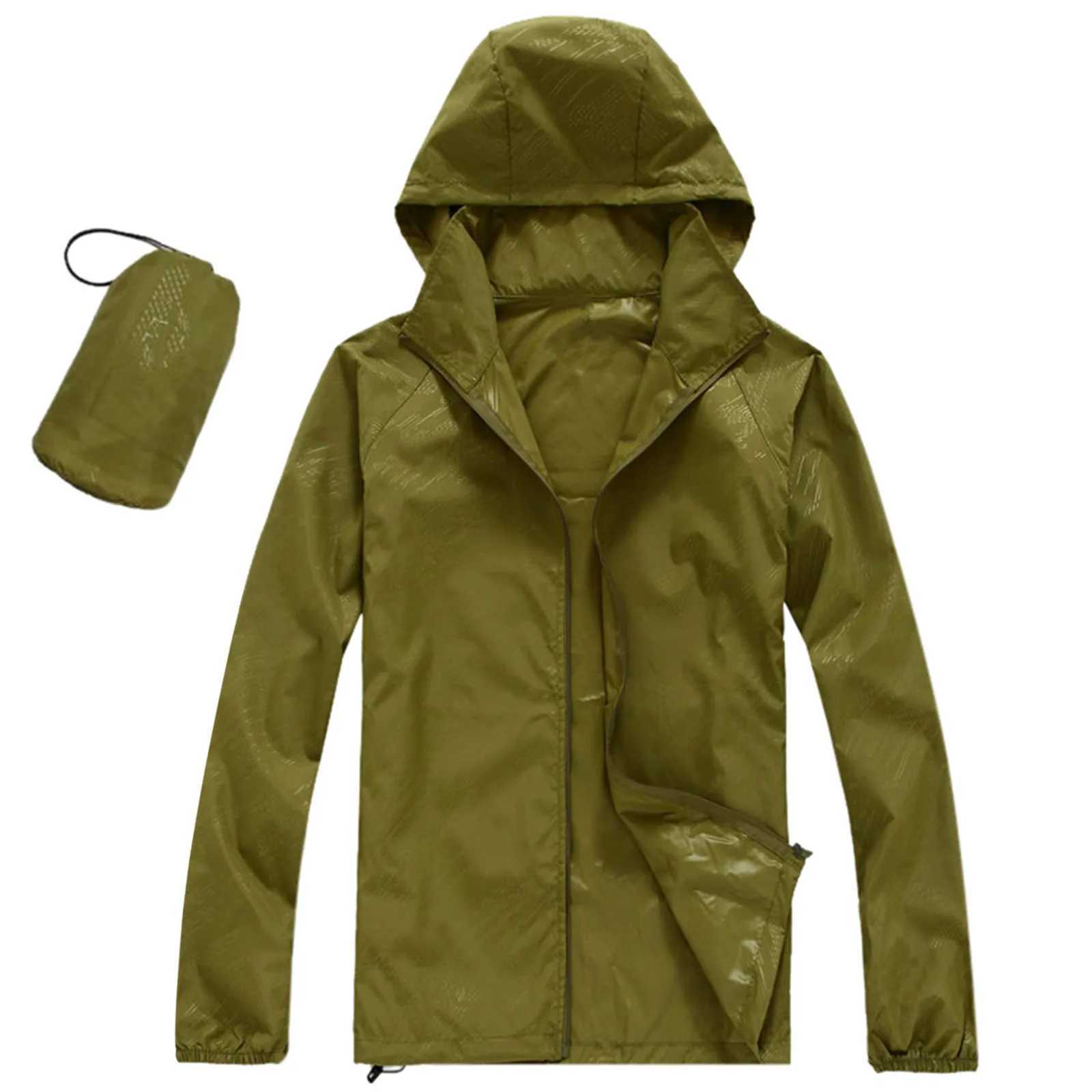 Mens Solid Color Packable Rain Jacket Lightweight Windproof Raincoat With Hood Outdoor Zip Up Outerwear Jacket Men Clothing XJ250621
