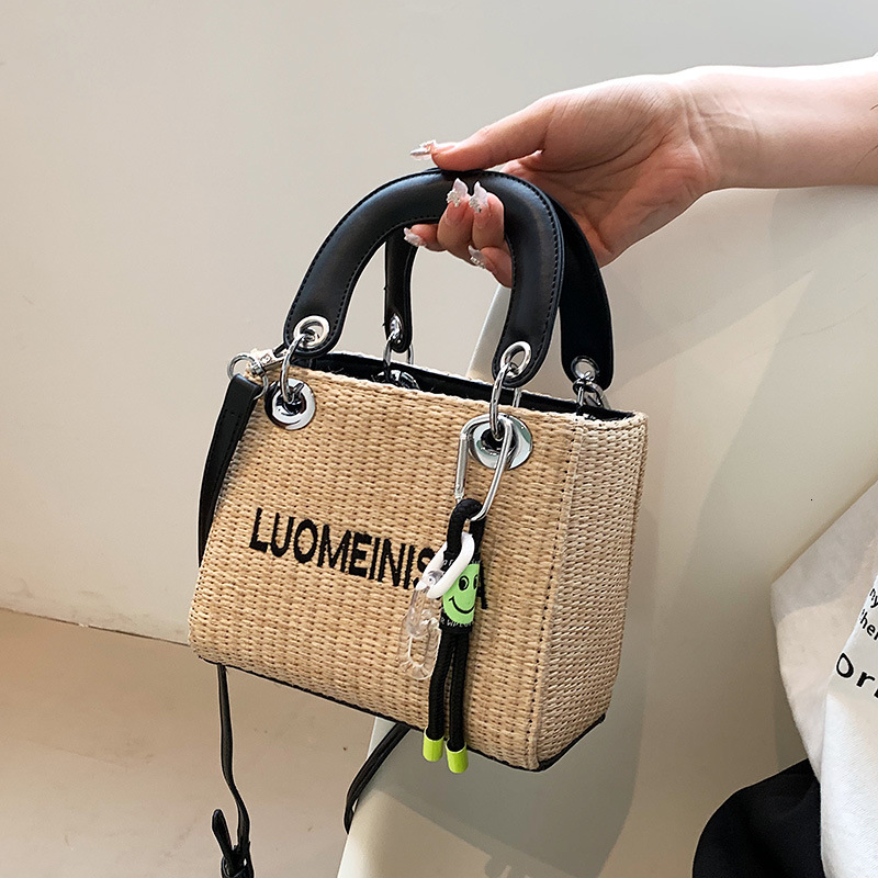 Free Shipping For Summer 2025 New Designer Bags Fashionable And High-quality Shopping Bags High-end Hand Woven Embroidered Letter Handbags