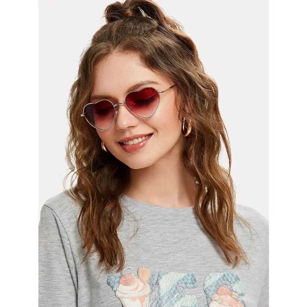 1PC Women Heart Shape Sunglasses luxury Brand Designer Men Metal Frame Sun Glasses Vintage Gradient Ocean Lenses UV400 Shades W250621
