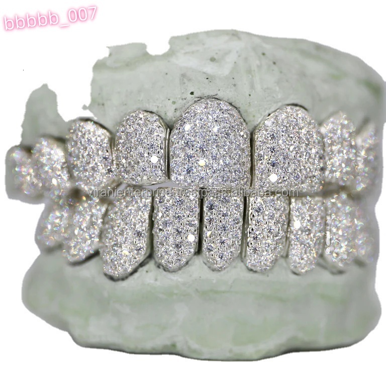Premium Quality 10k Gold14k Gold and 18k Gold Metal Vvs Moissanite Studded Diamond Teeth Grillz