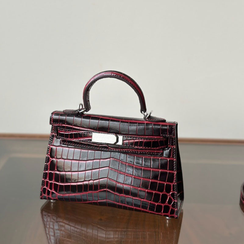 Luxury Designer Mini Tote Bag Red bags Womens Ostrich Pattern Shoulder Crossbody Bag Genuine Leather High Quality Crocodile Handbag Mini Handheld Shoulder Bag