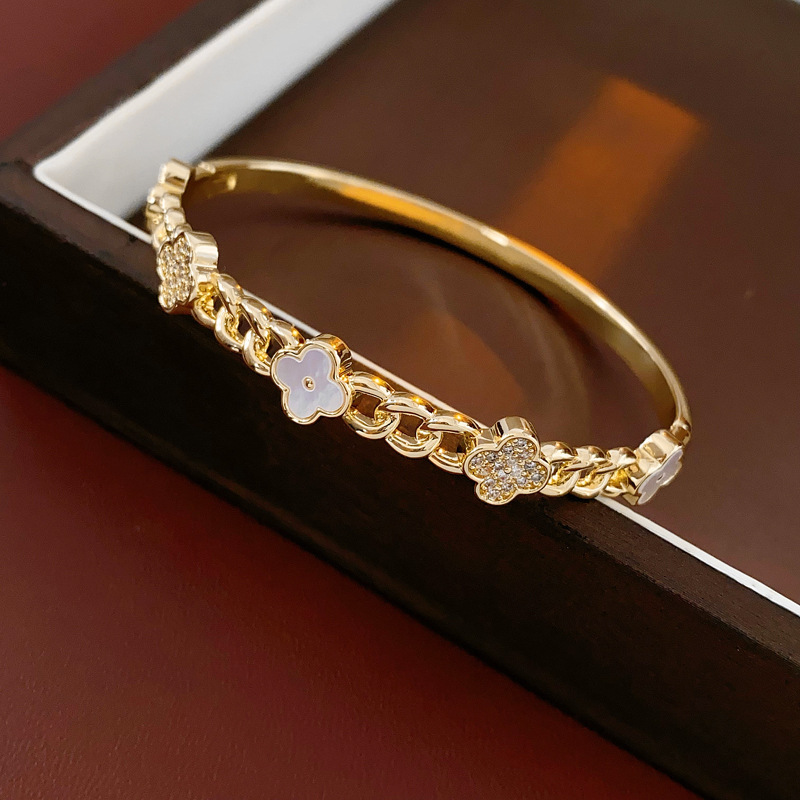 designer bracelet Real gold electroplated zircon wer Korean ins high-end feeg bracelet, niche commuting new handmade accessory for women