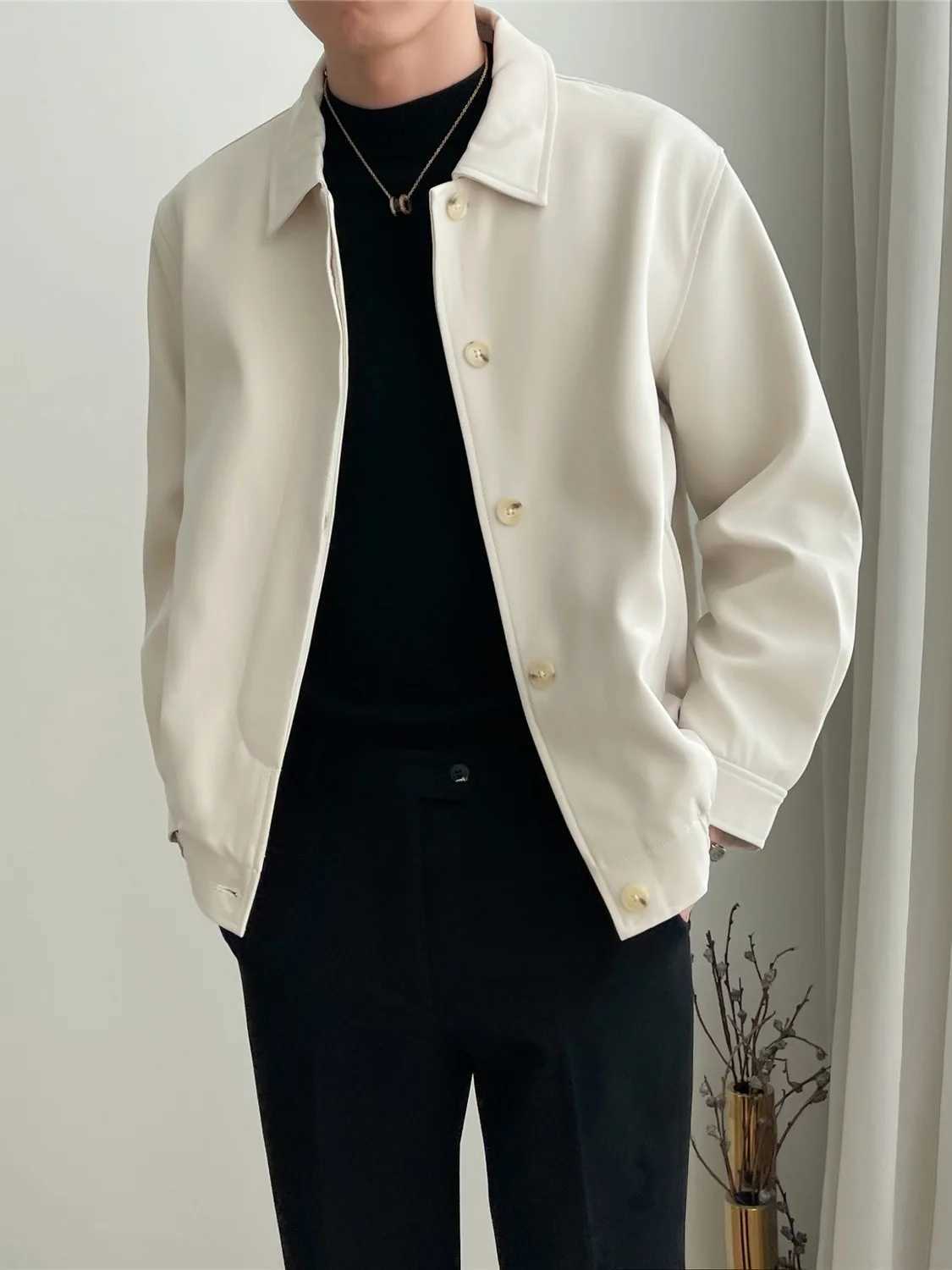 2024 Spring and Autumn New Mens Casual Apricot Lapel Jacket Loose Korean Version of The Trend Short Silhouette Coat Top Men XJ250621