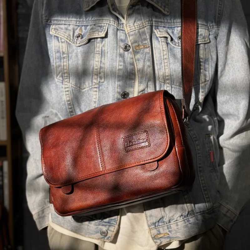 Leather shoulder bag mens messenger bag casual mens bag trendy high-capacity leather messenger bag tooling backpack. Z250621