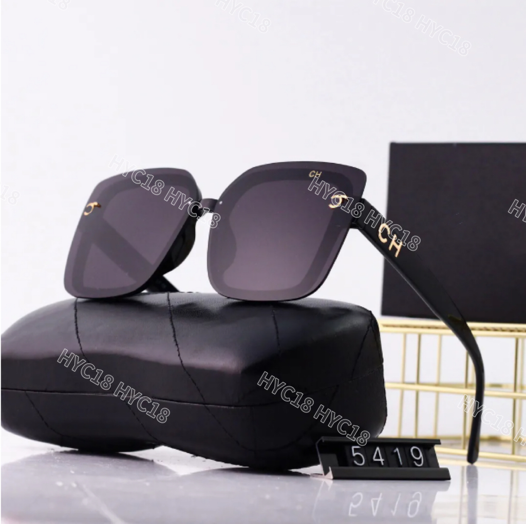 2025 Designer Sunglasses for Women Men Eyeglasses Outdoor Shades PC Frame Fashion Classic Lady Sun glasses Mirrors for Women With Box