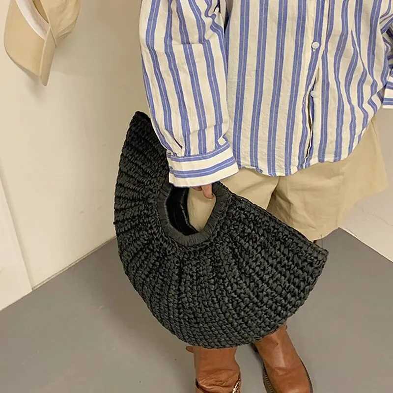 Summer Straw Women Half-moon Beach Handbag Rattan Handmade Handle Fashion Knitted Tote Bag XJ250620