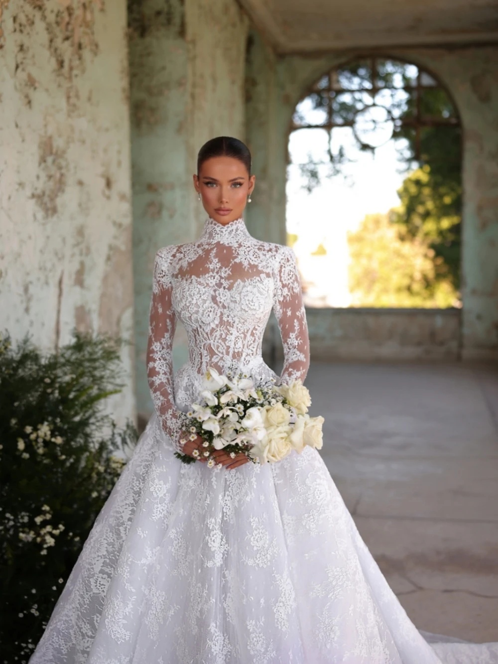 Graceful High Neck Wedding Dresses Lace A Line Bridal Gowns Appliques Long Sleeves Princess Customized Bride Vestidos De Novia Plus Size