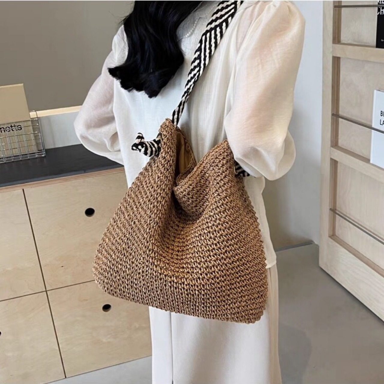 Free shipping designer Navy Style INS Korean Version Simple Casual Single Shoulder Straw Bag Large Capacity Vacation Beach Bucket Bag