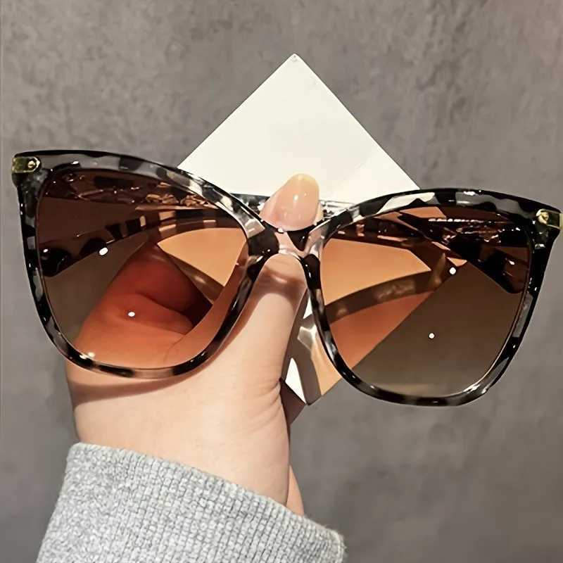 Popular Cat Eye Designer Sunglasses Leopard Decoration Gradient Womens Sun Glasses Ins Brand Trends Shades for Lady W250621