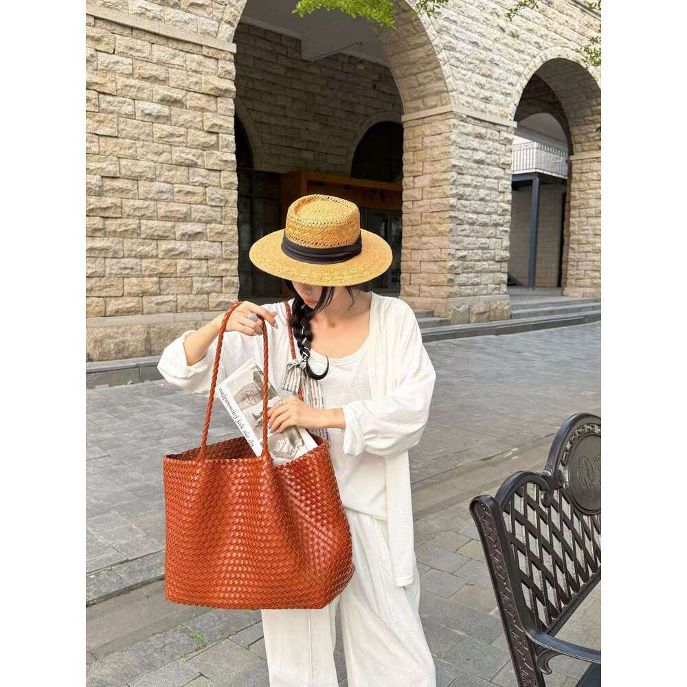 Designer bags Handbag shoulder bag hand woven beach bag women's tote bag leather bucket bag large capacity