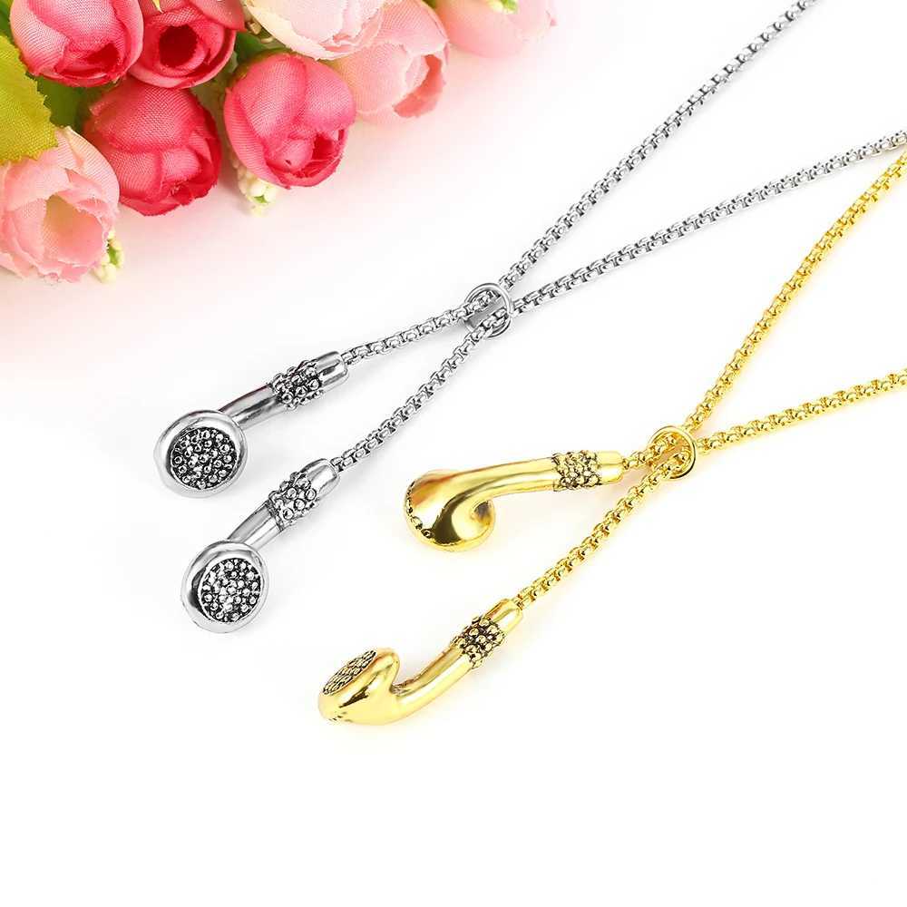 Fashion Necklace Hip-hop Kirsite Music Headphones Earbuds Pendant Metal Men Clothing Accessories Necklace Y250620