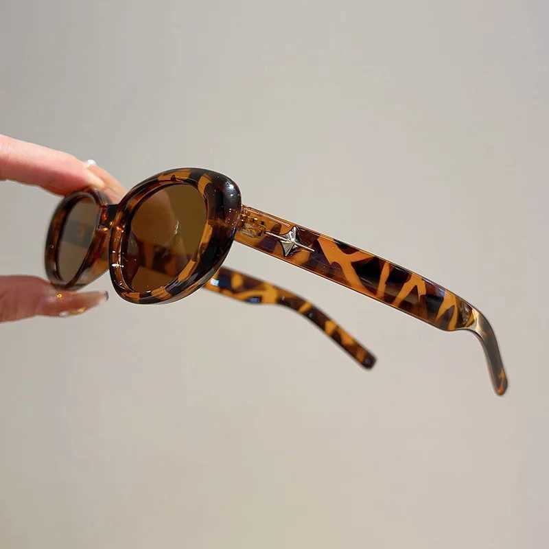 Vintage Brand Designer Oval Sunglasses Women Luxury Fashion Sun Glasses For Men Trendy Punk Luxury Rivet Star Cool Shades UV400 W250621