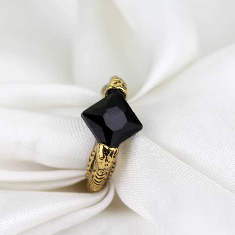 Vintage Voldemorts Horcrux Ring The Resurrection Stone Devils Candy Slytherin Vintage Deathly Hallows Dumbledore Crystal Gifts V250620