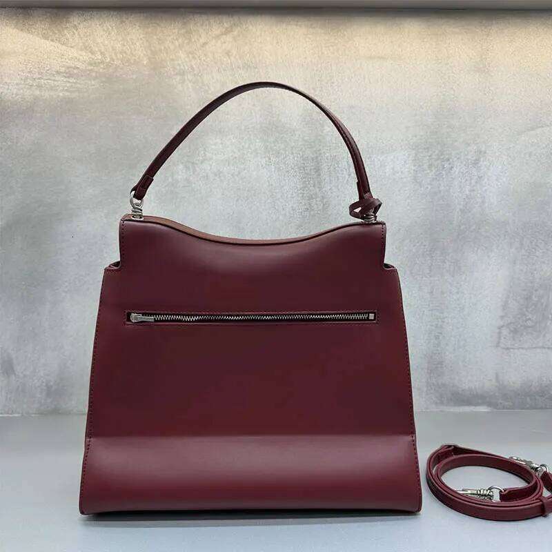 Hot Selling Flip High Quality Fashion Tote Bag French Shoulder Crossbody Large Capacity Handbag New Ladies Bury Purse Designer Bags