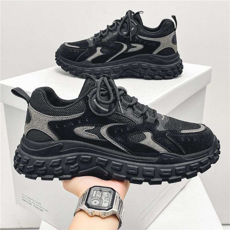 Men's Safety Spring Breathable Mesh Sneakers Korean Style Trendy Thick Sole Non-Slip Casual new Running Dad Shoes
