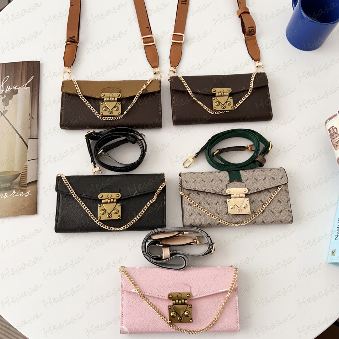 Luxury Classic Wallet Purse Phone Case for iPhone 17 16 Plus 15 14 13 12 Pro Max 11 Premium Flower Leather Flip Cellphone Cover Samsung S25 S24 S23 S22 Ultra Designer