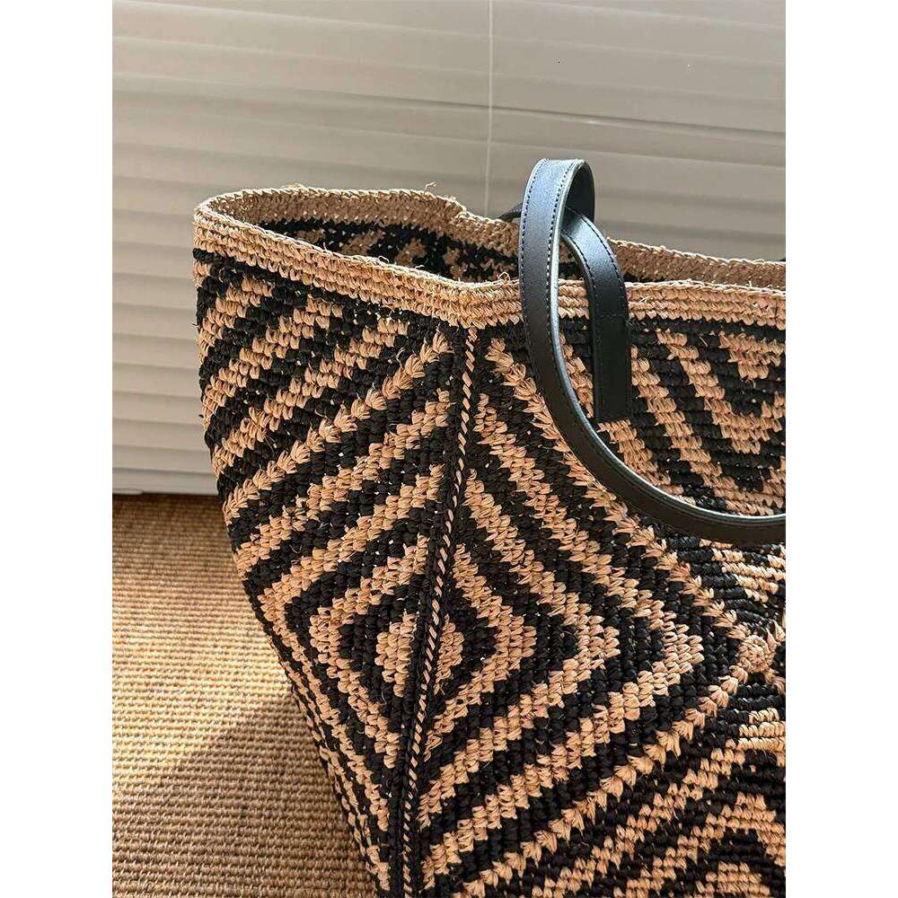 Classic Fashion Lafite Straw Woven Underarm Casual Women's Tote Street Shopping Shoulder Bag
