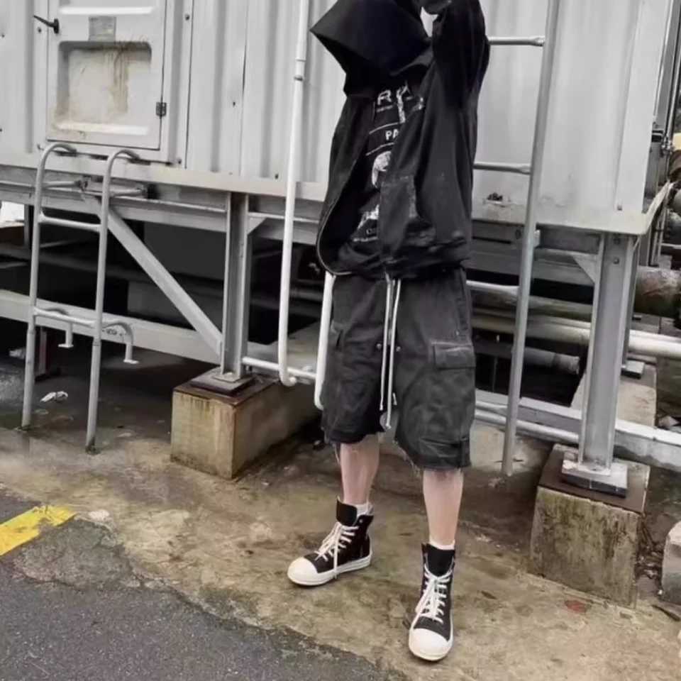 Hip Hop Vintage Wax Printing Acid Washed Black Cargo Shorts Baggy Drawstring Stretch Zip Up Distressed Cargo Shorts Men W250621