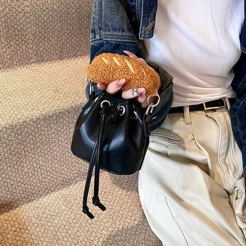 Spring Summer Popular Retro Brown WomenS Crossbody Bag Drawstring Bucket Bag New 2025 Stylish Mini Handbag Fashionable Luggage XJ250620
