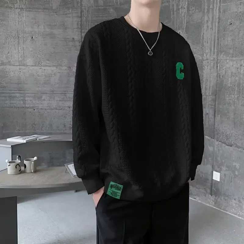 Autumn2022 New Mens Sweatshirt Niche Design Sensibility Round Neck High-End Inner Long Sleeve Base Layer Top Casual Scene XJ250621