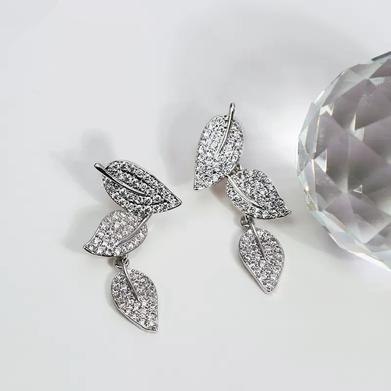 Choucong Brand New Ins Top Sell Stunning Stud Earrings Luxury Jewelry 925 Sterling Silver Pave White 5A Zircon CZ Diamond Party Leaf Forest Lady Drop 