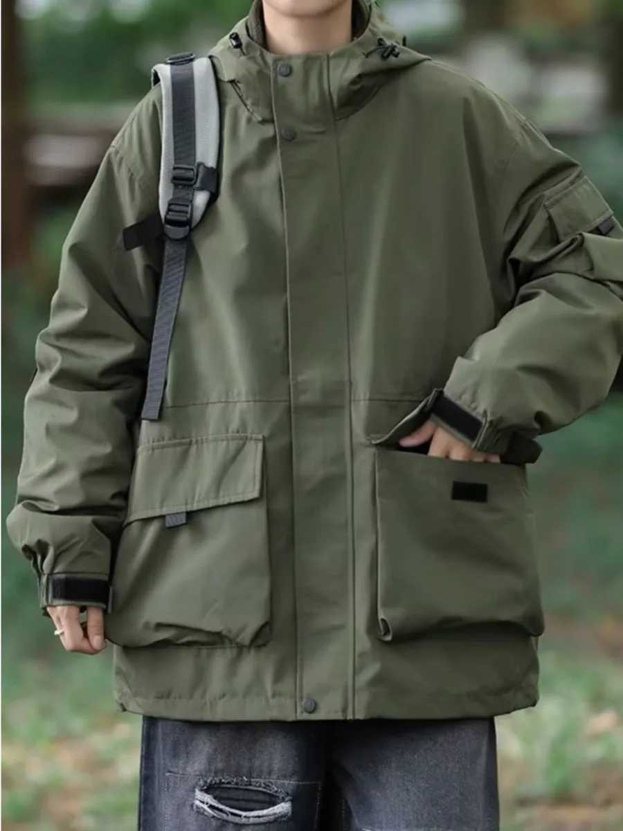 Men Solid Cargo Bomber Jacket Long Sleeve Hooded Trench Coat Military Tactical Jacket Coats Outdoor Zipper Waterproof Outerwear XJ250621