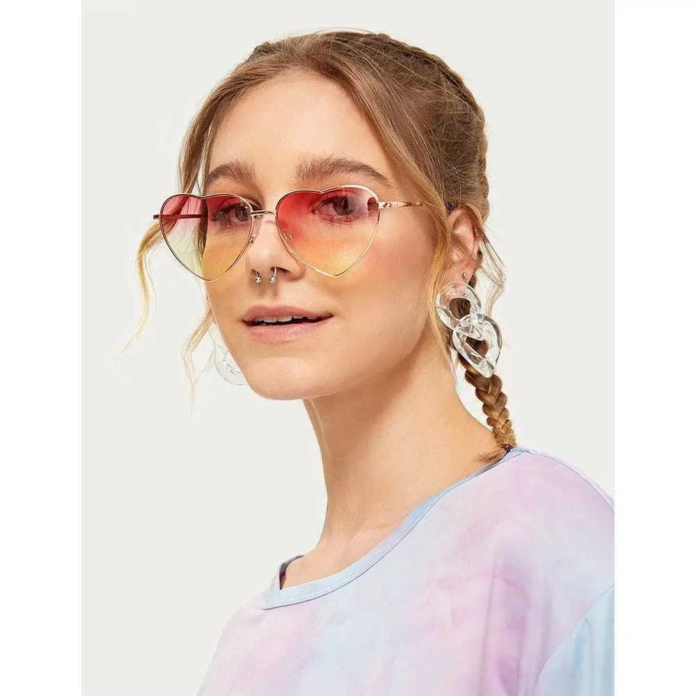 1PC Women Heart Shape Sunglasses luxury Brand Designer Men Metal Frame Sun Glasses Vintage Gradient Ocean Lenses UV400 Shades W250621
