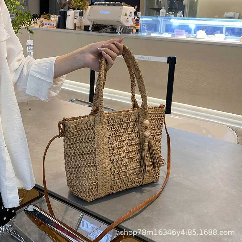 New straw woven bag beach large capacity tote bag lazy style handbag tassel shoulder bag. XJ250620