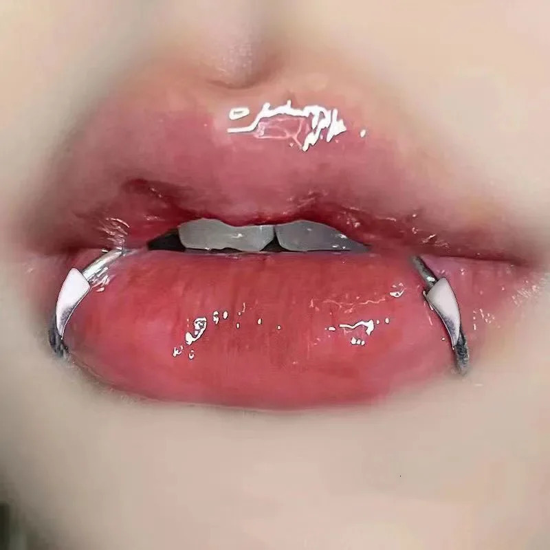 Stainless Steel 3D Lip Clip Unique Fangs Without Holes Lip Clips Men Women Without Holes Lips Ring Halloween Jewelry Accessories 250617