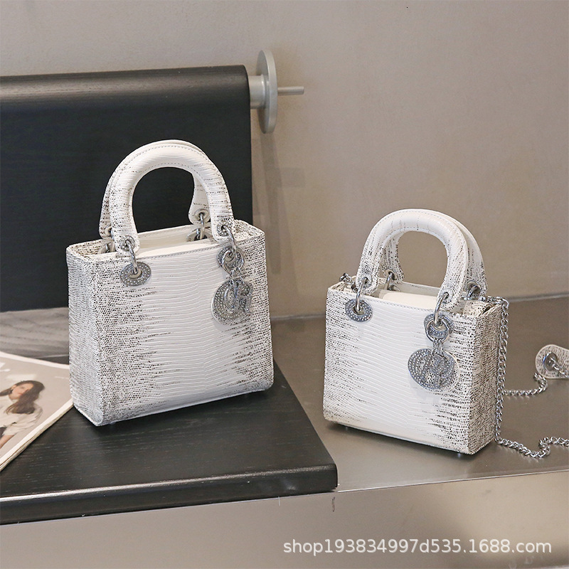 Free Shipping Designer Baglizard Pattern Princess Diana Bag For Women 2025 New Trendy Fashion Single Shoulder Crossbody Chain Bag High-end Animal Pattern Handbag