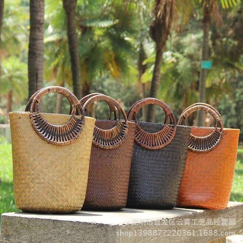 Vintage Handbag Rattan Straw Bucket Bag