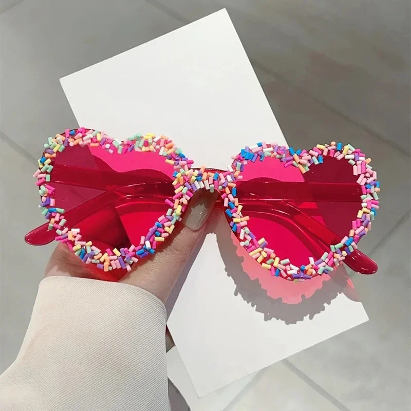 y2k Vintage Love Heart Sunglasse For Men n Sun Glasses Punk Cake Candy Pink Cute Party Eyewear 250617