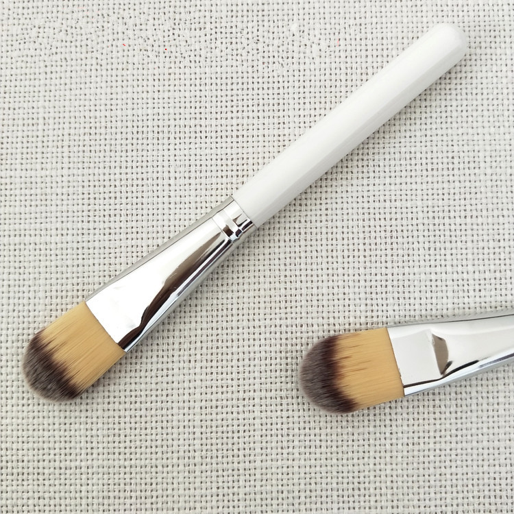 Women Foundation Makeup Brush Wooden Handle Multi-Function Mask Brushes Foundation Brush Facial Makeup Tools