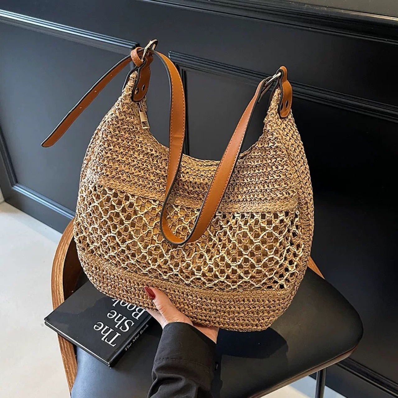 Free shipping designer Summer Beach Vacation Large Capacity Straw Woven Bag for Women 2025 New Casual Versatile Shoulder Crossbody Bag
