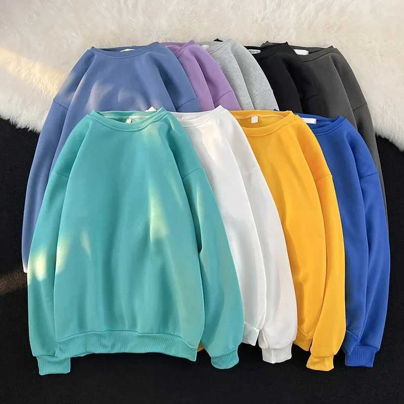 Warm Fleece Lined Long Sleeve Round Neck Base Shirt for Men Casual Versatile Solid Color Sweatshirt Top Candy Color Options XJ250621