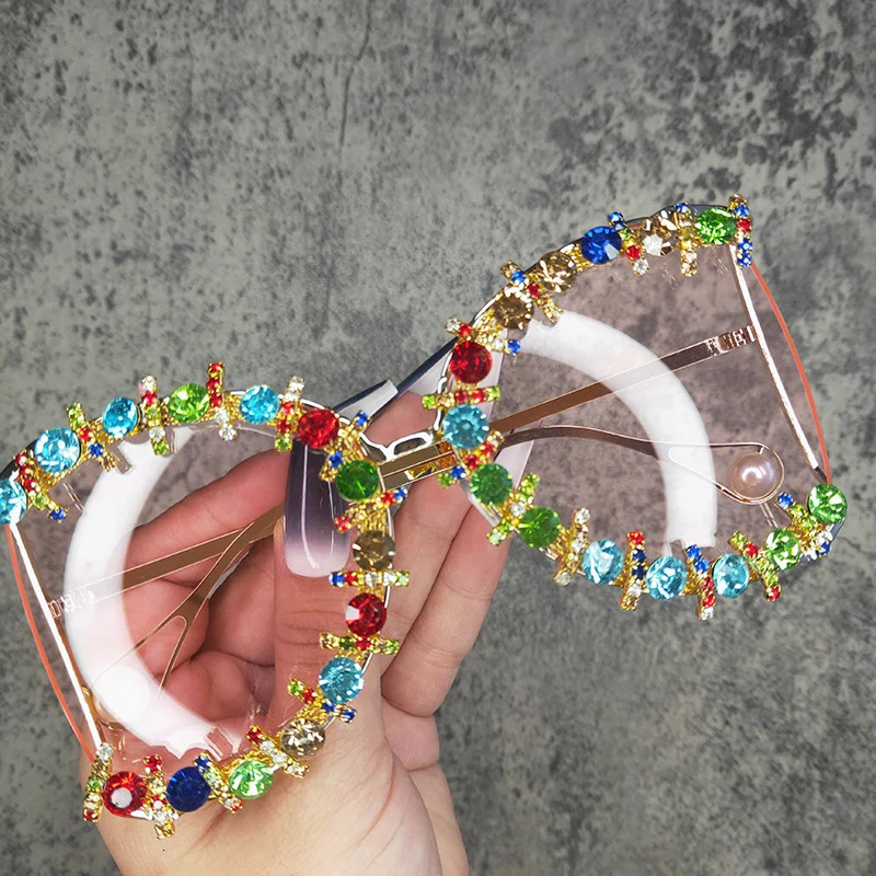 Alloy Oversized Cooling Pearl Sun Glasse UV400 Flower Crystal Hip Hop Steampunk Queen Sunglasses 250617
