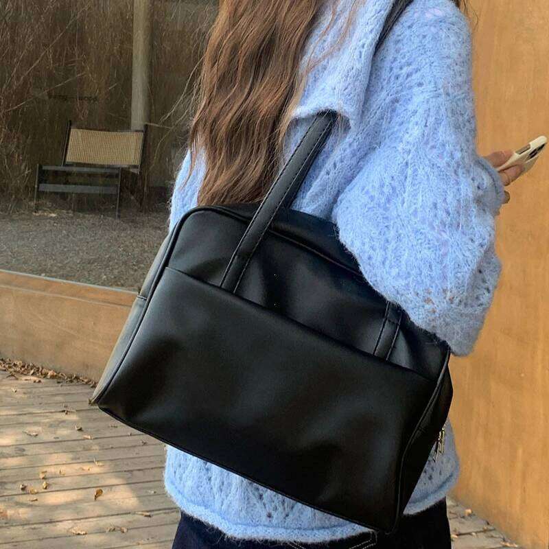 Korean Style Large Capacity Single Shoulder Women's Versatile Vintage Underarm Autumn New Arrival Tote Bag