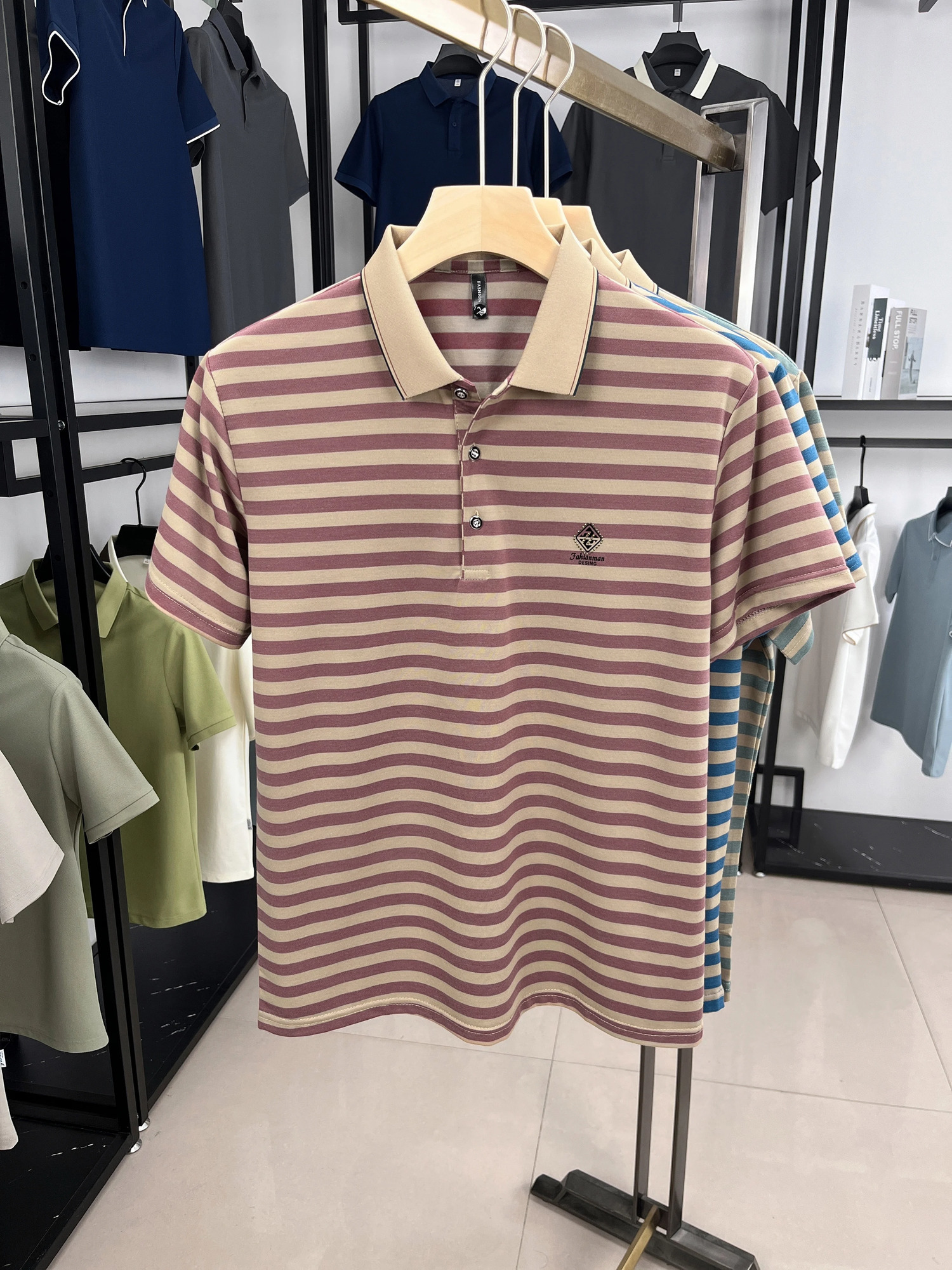 Light men summer lapel short sleeve Tshirt trendy polo shirt fashion stripe letters embossy casual mens wear 250610A