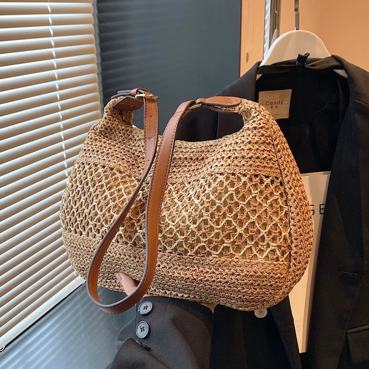 Free shipping designer Summer Beach Vacation Large Capacity Straw Woven Bag for Women 2025 New Casual Versatile Shoulder Crossbody Bag