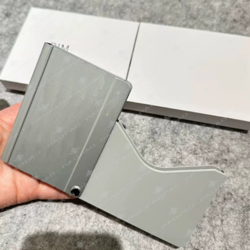 Designer Bag Designer Wallet Sleek Aluminum Magnesium Alloy Card Holder Holds 7 Cards Perfect for Business Fashion Limited Stock Available Quality Grade AAAAA