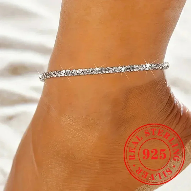Huitan Exquisite 925 Sterling Silver Anklet Luminous Stylish Female Show Off Legs Jewelry Accessory Summer Beach Party Jewelry 250617