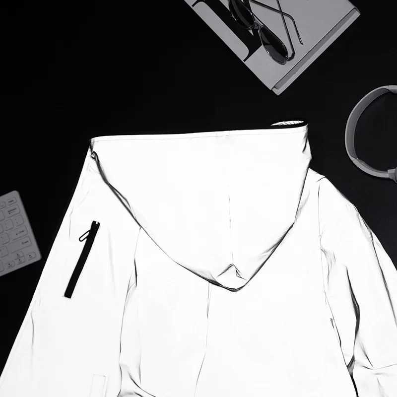 Fashion Brand Reflective Jacket for Men and Women Hooded Windbreaker Coat with Pockets for Running Cycling Hiking Zipper Hooded Jackets XJ250621