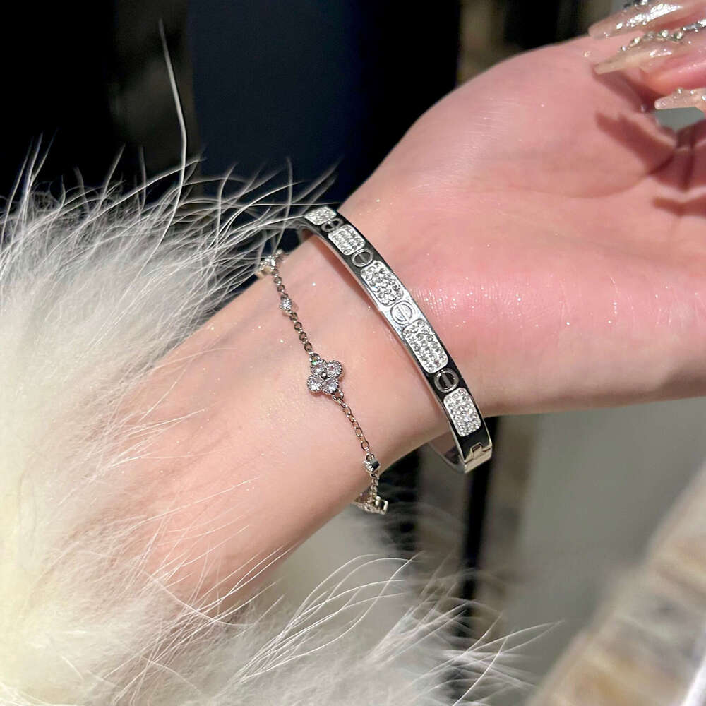 designer Titanium Steel Zircon Geometric Bracelet 2025 New Fashion Light High-end Sense Temperament Jewelry