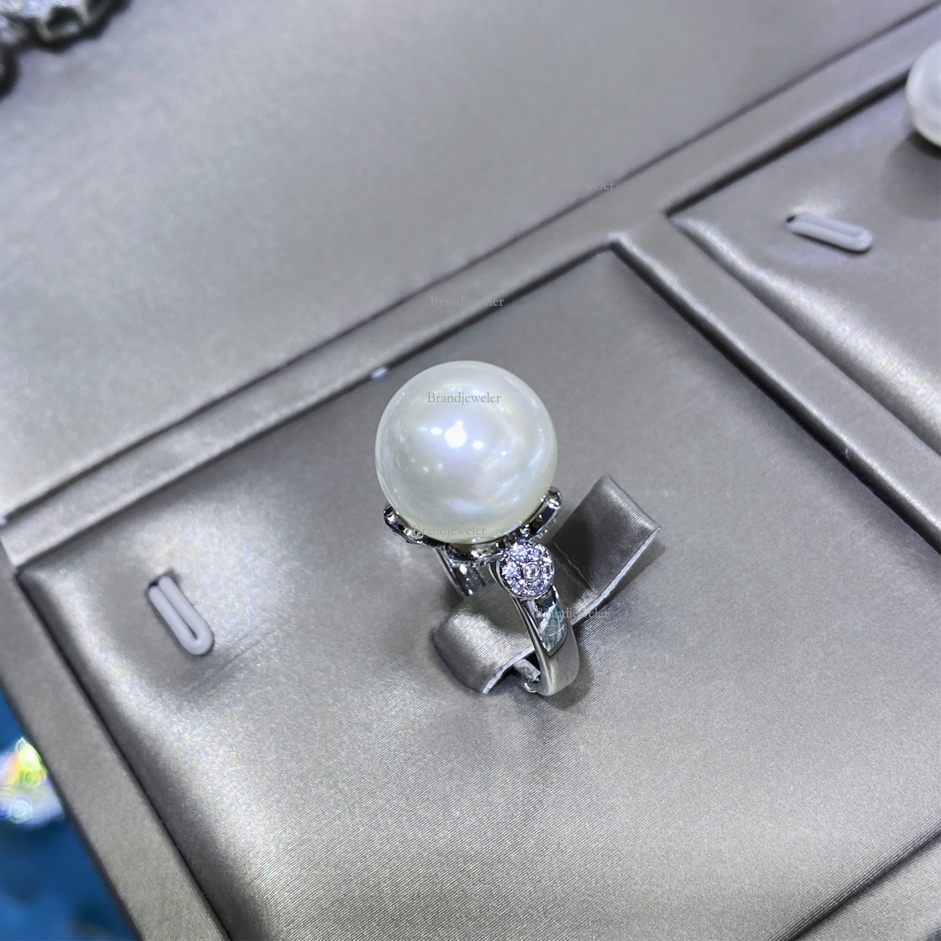 Natural Free Delivery Agate Chalcedony Shell Pearl Comparable To Pearl Full Diamond Open 25 New Model Ring For Designer Necklace Women Versatile Penda - view 6