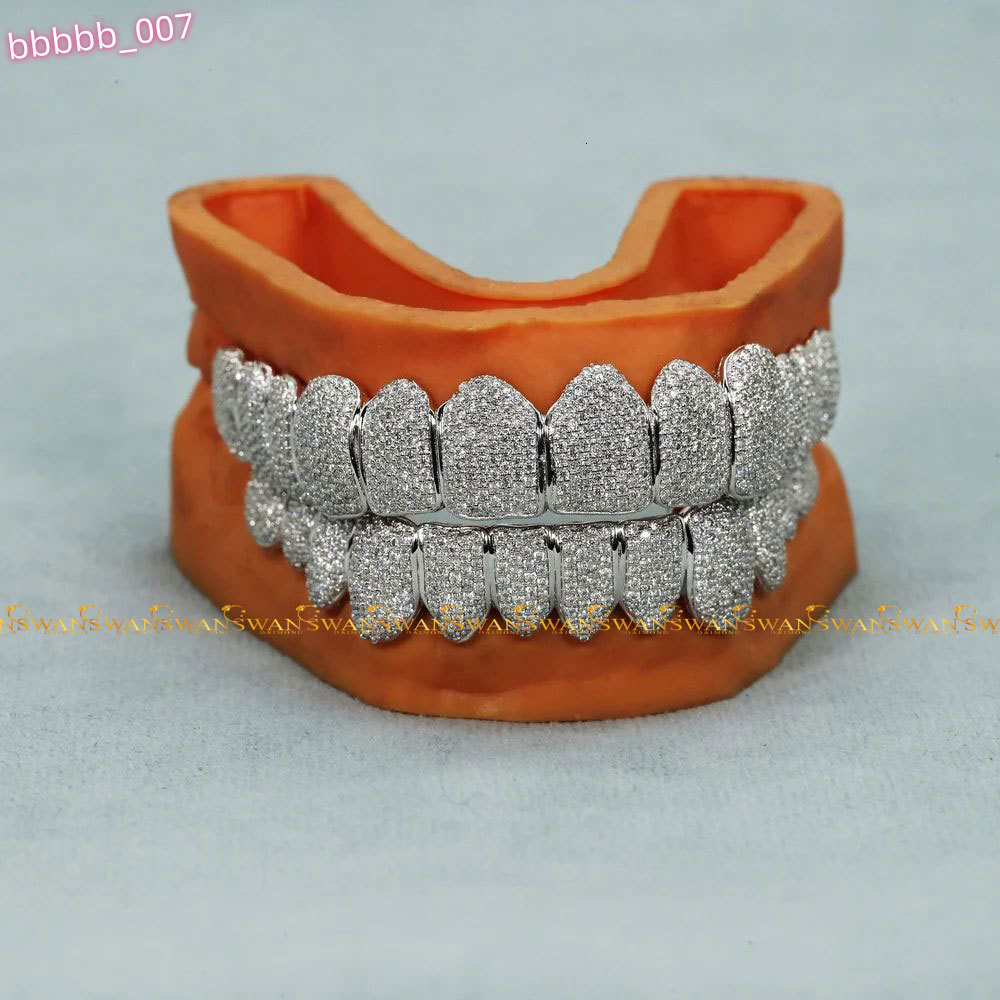 Iced Out Micro Prong Teeth Grillz Moissanite Diamond 925 Sterling Silver for Men Rapper Wholesale Jewelry
